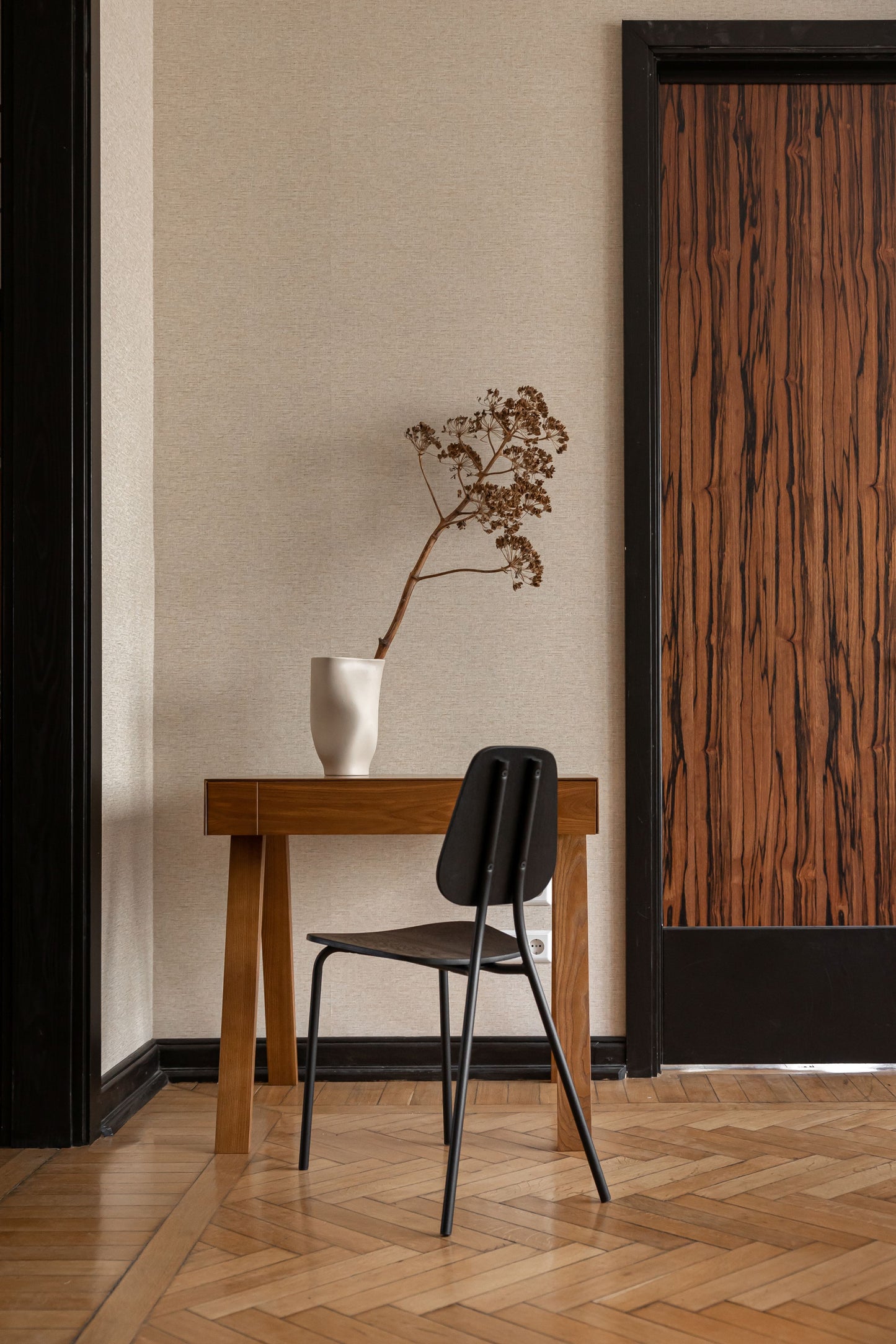 Hoya Chair Metal Frame