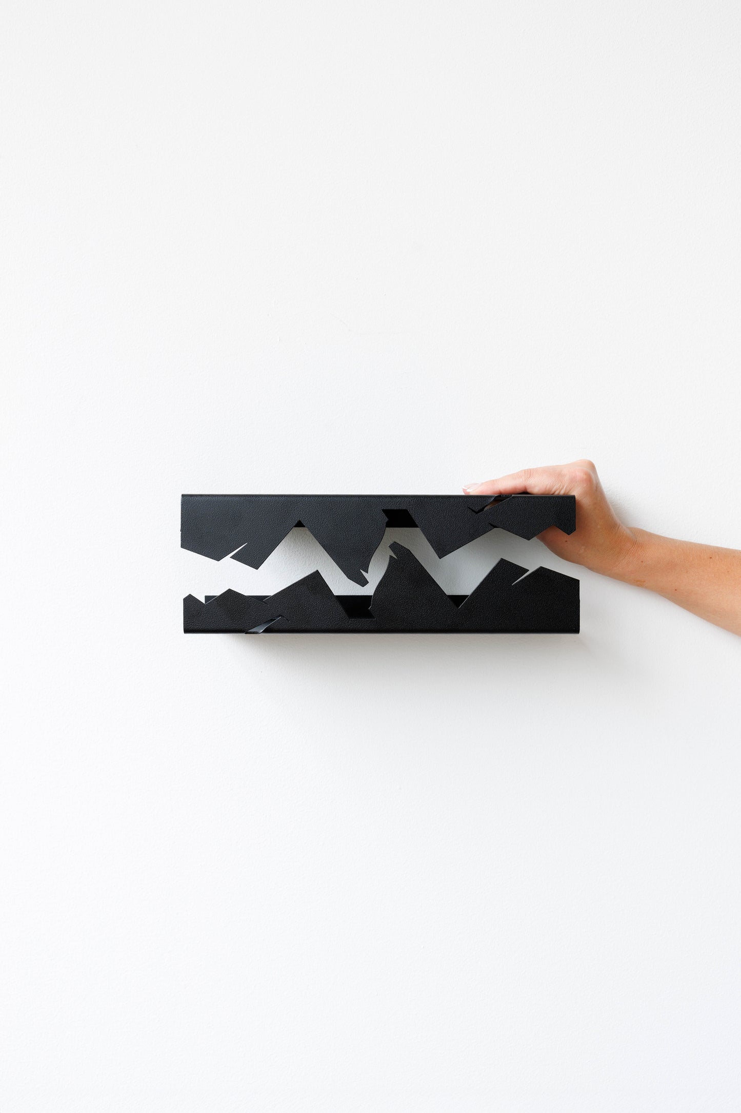 Wall Shelf NVMD Mountains