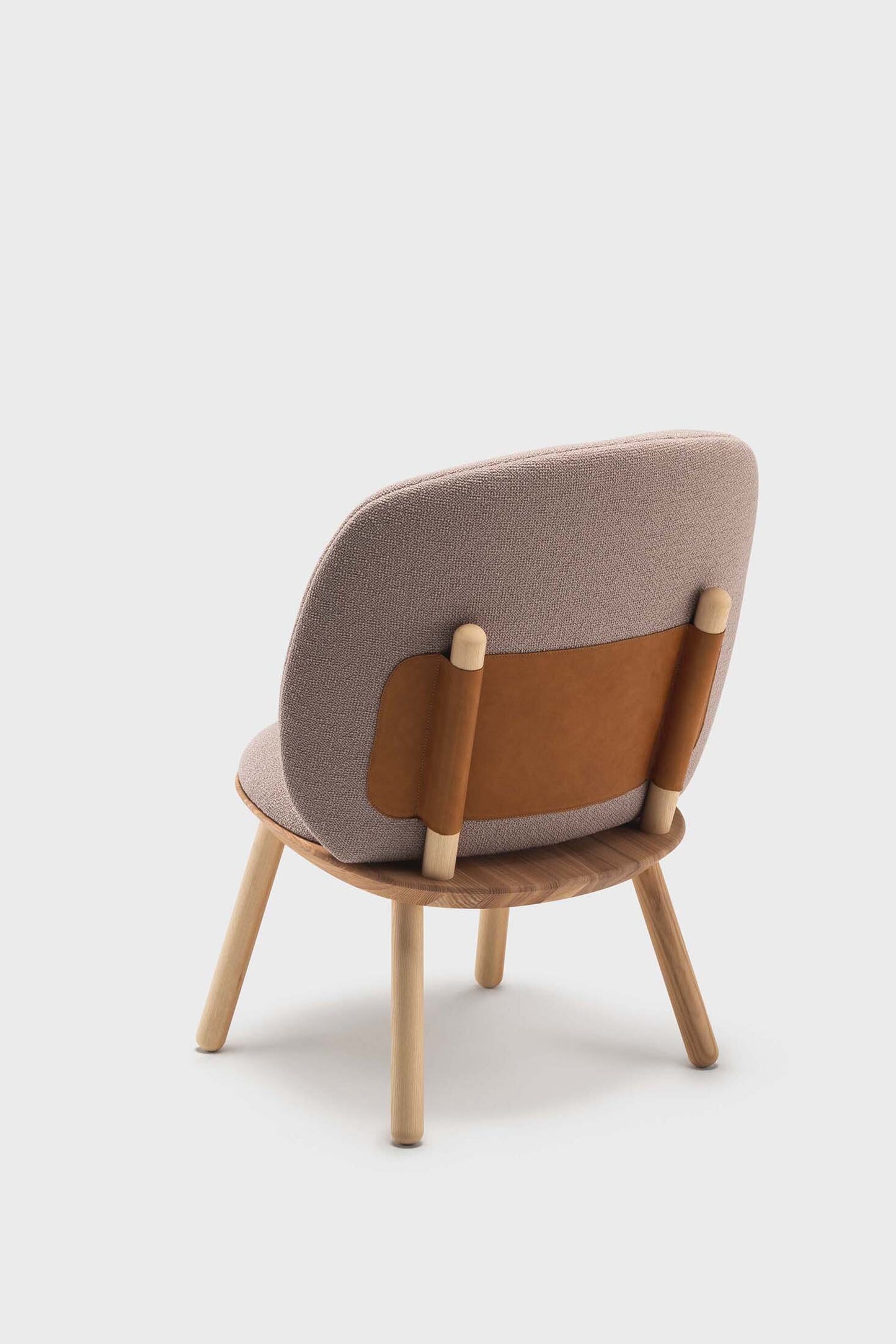 Low Chair Naïve in Ash