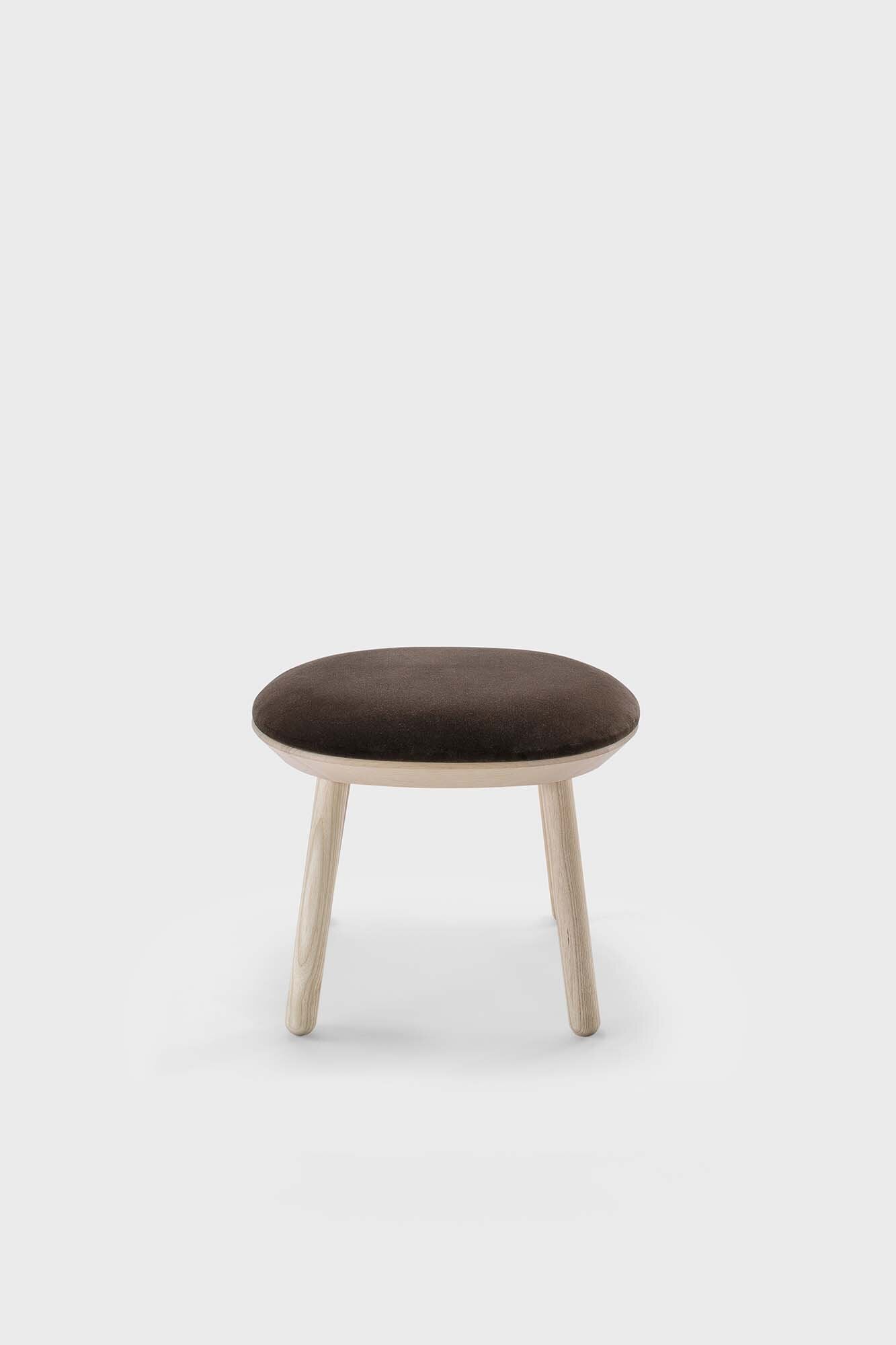 Naïve Ottoman in Ash
