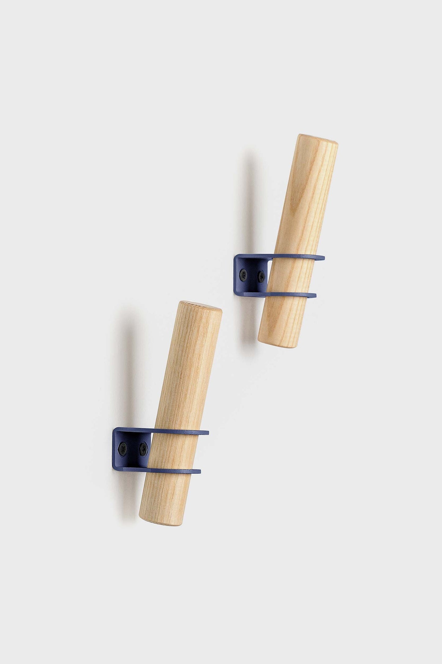 Torch Wooden Hook Rack