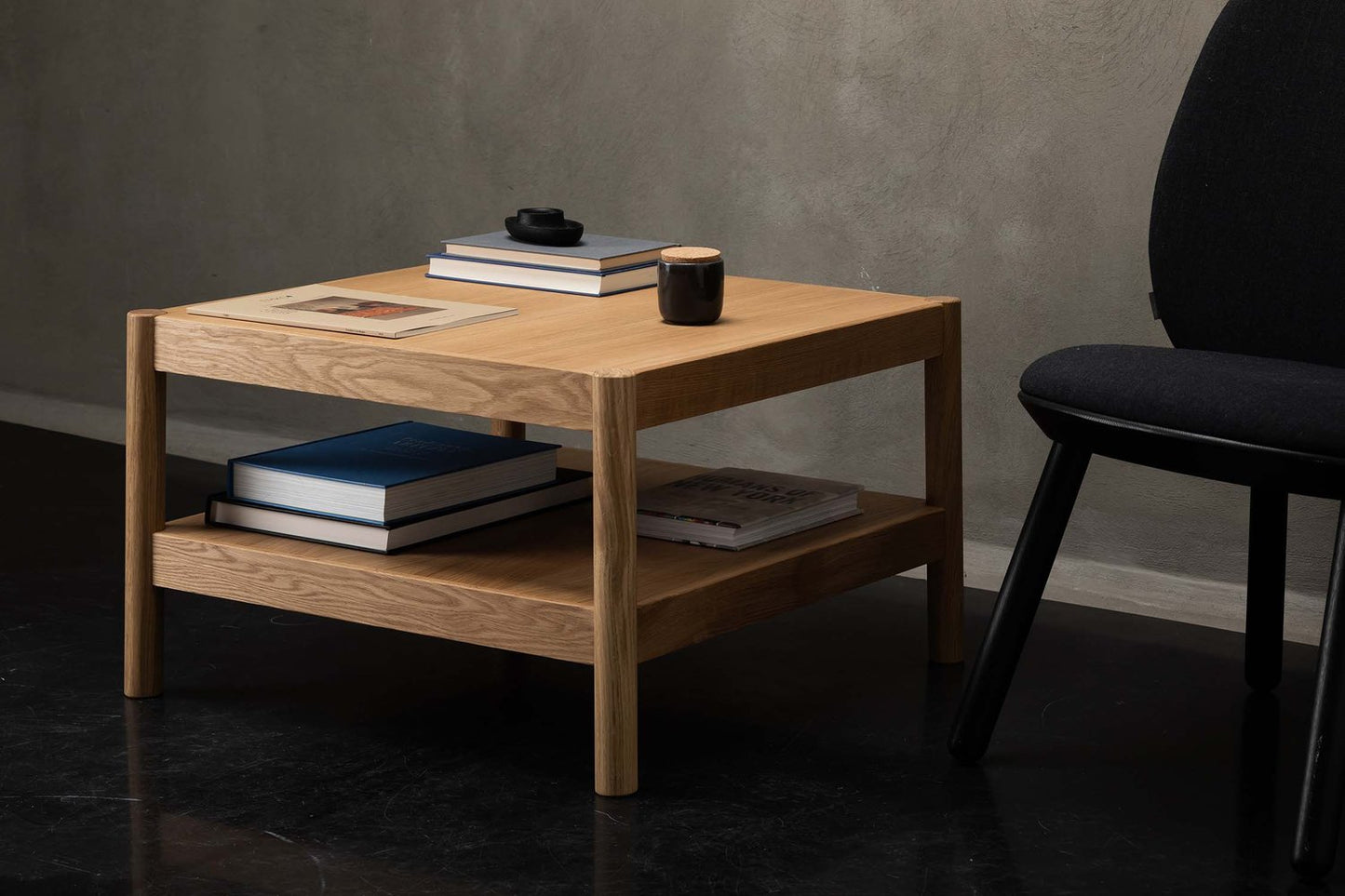 Citizen Side Table 63x63cm, in Oak