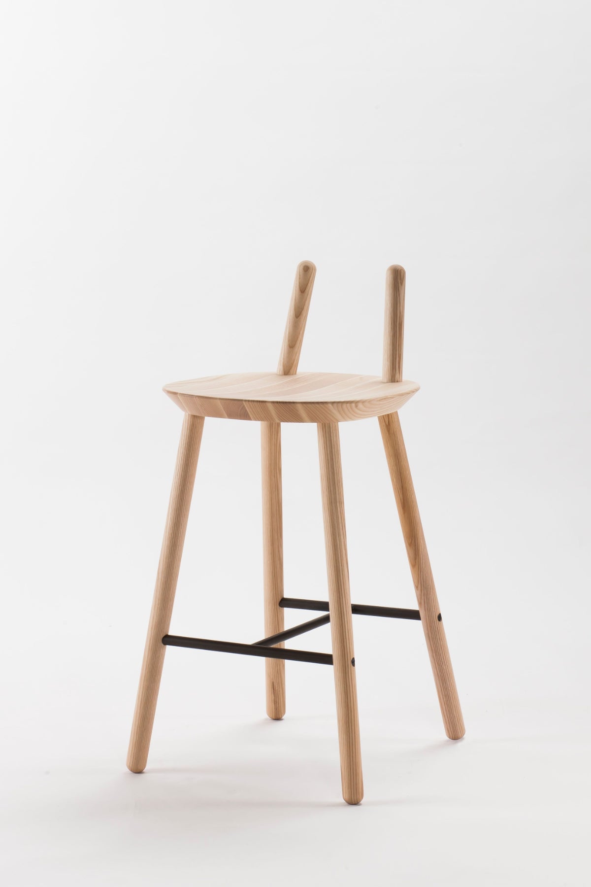 Naïve Semi Bar Stool in Ash
