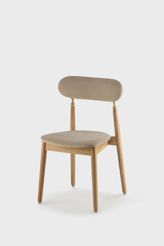 7.1  Dining Chair in Oak